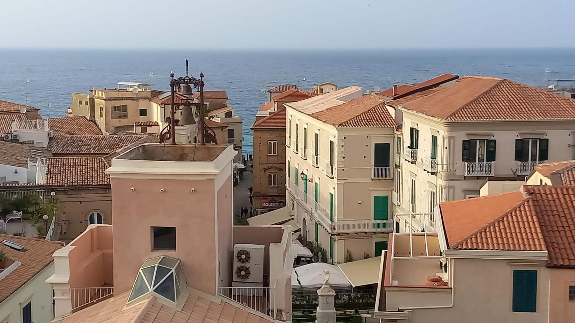Al Vecchio Castello Bed and Breakfast Tropea Exteriör bild