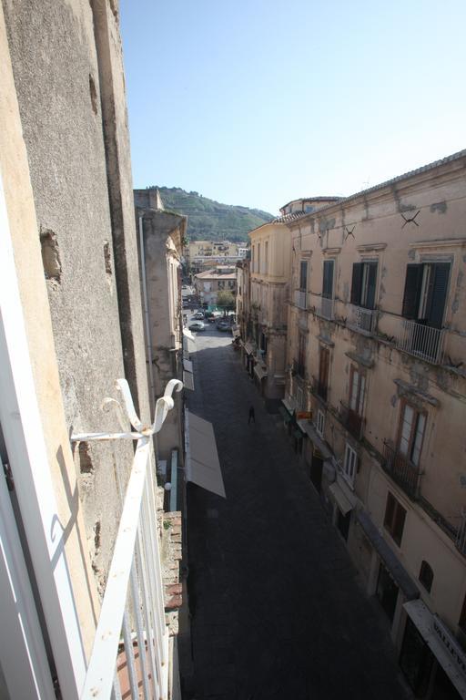 Al Vecchio Castello Bed and Breakfast Tropea Exteriör bild