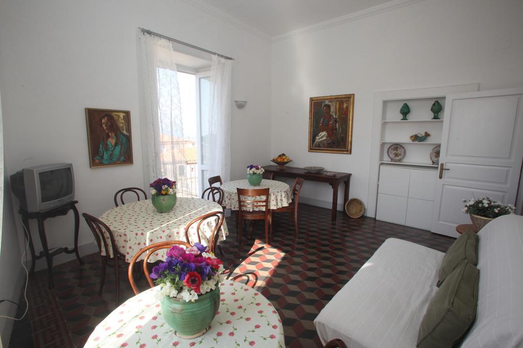 Al Vecchio Castello Bed and Breakfast Tropea Exteriör bild