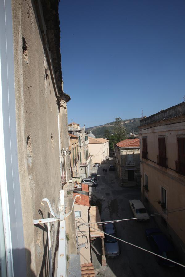 Al Vecchio Castello Bed and Breakfast Tropea Exteriör bild